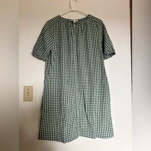 Free assembly gingham dress. Green. Size medium.